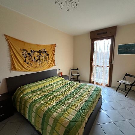 Casa Felice Lejlighed Argenta Eksteriør billede